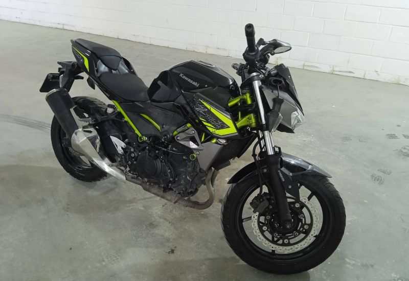 KAWASAKI  2020/2020 KAWASAKI  2020/2020